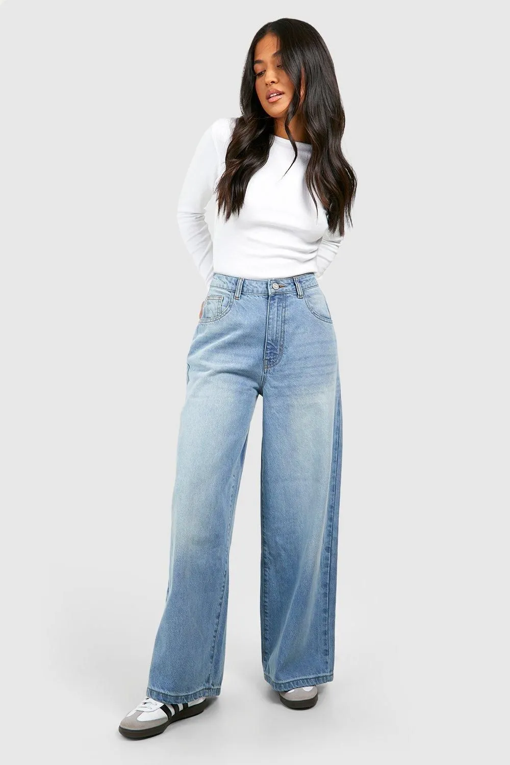 The Petite Wide Leg 28 Inch Jean