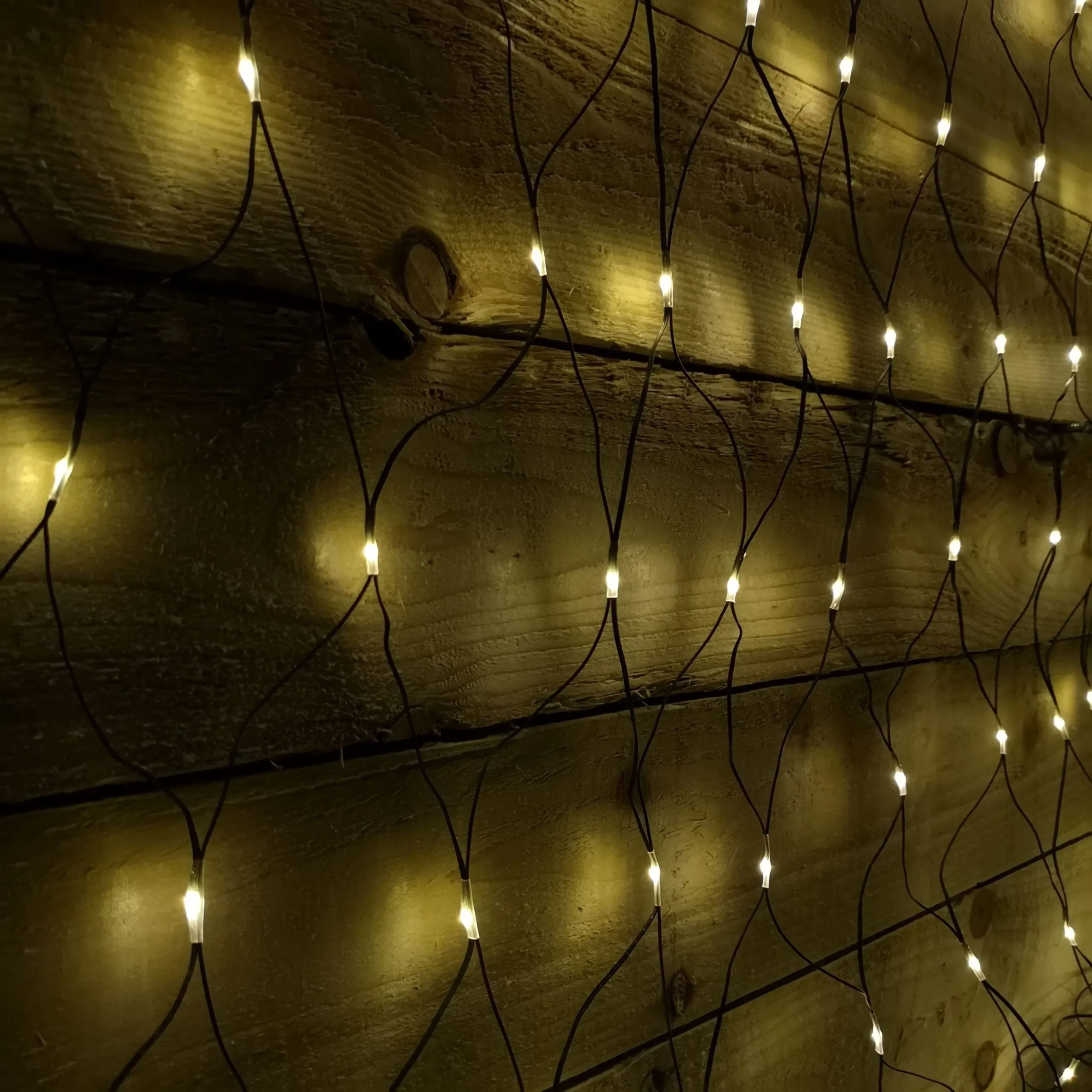 1.7m x 1.2m 180 LED Indoor Outdoor Multifunction Christmas Net Light with Timer in Warm White